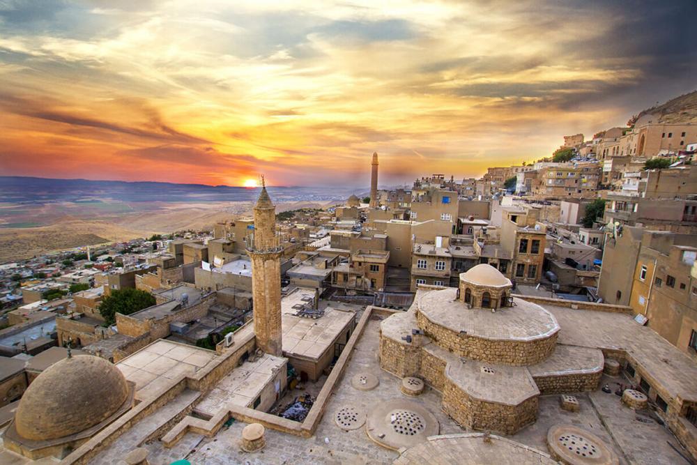 Diyarbakır-Zerzevan Kalesi - Mardin–Midyat-Hasankeyf Turu
